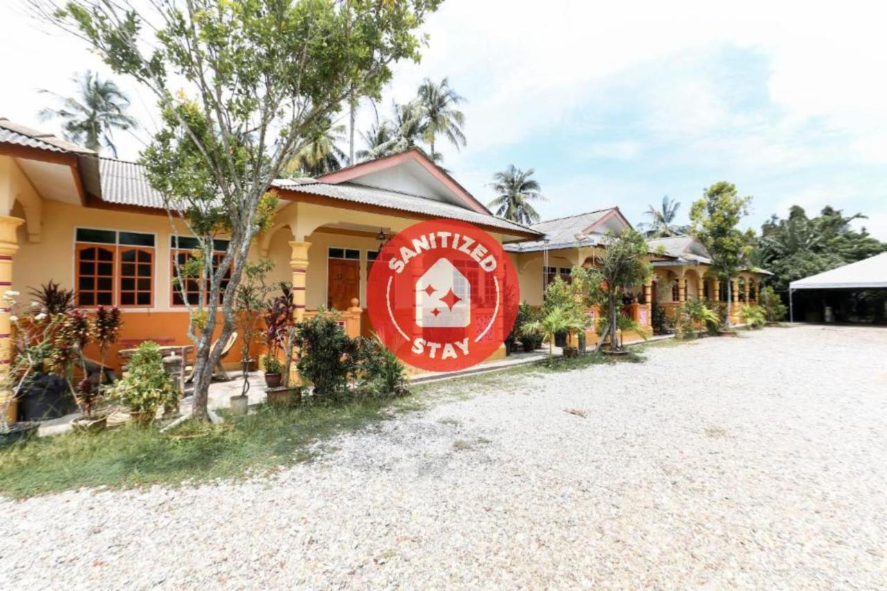 Oyo 89887 Chalet Yunie Marang Eksteriør bilde