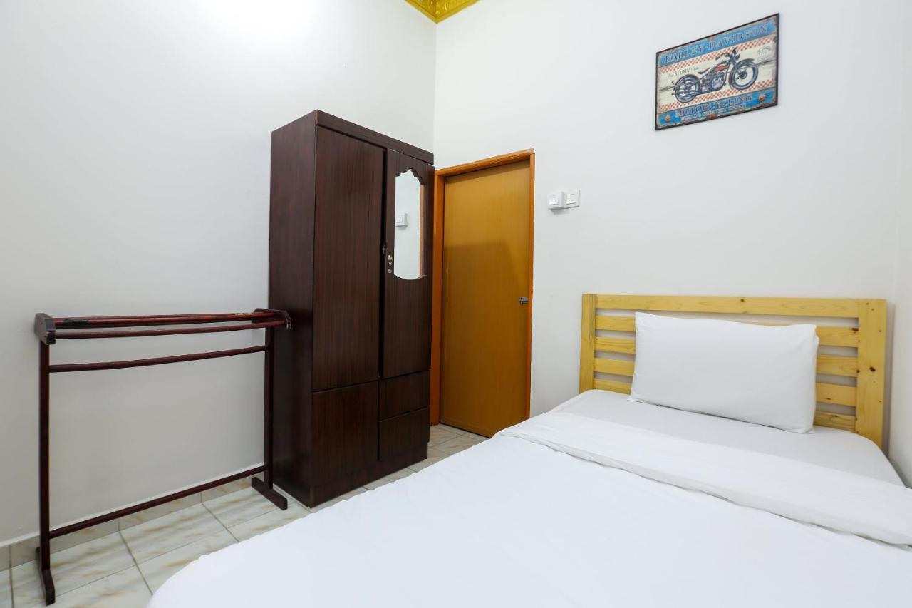 Oyo 89887 Chalet Yunie Marang Eksteriør bilde