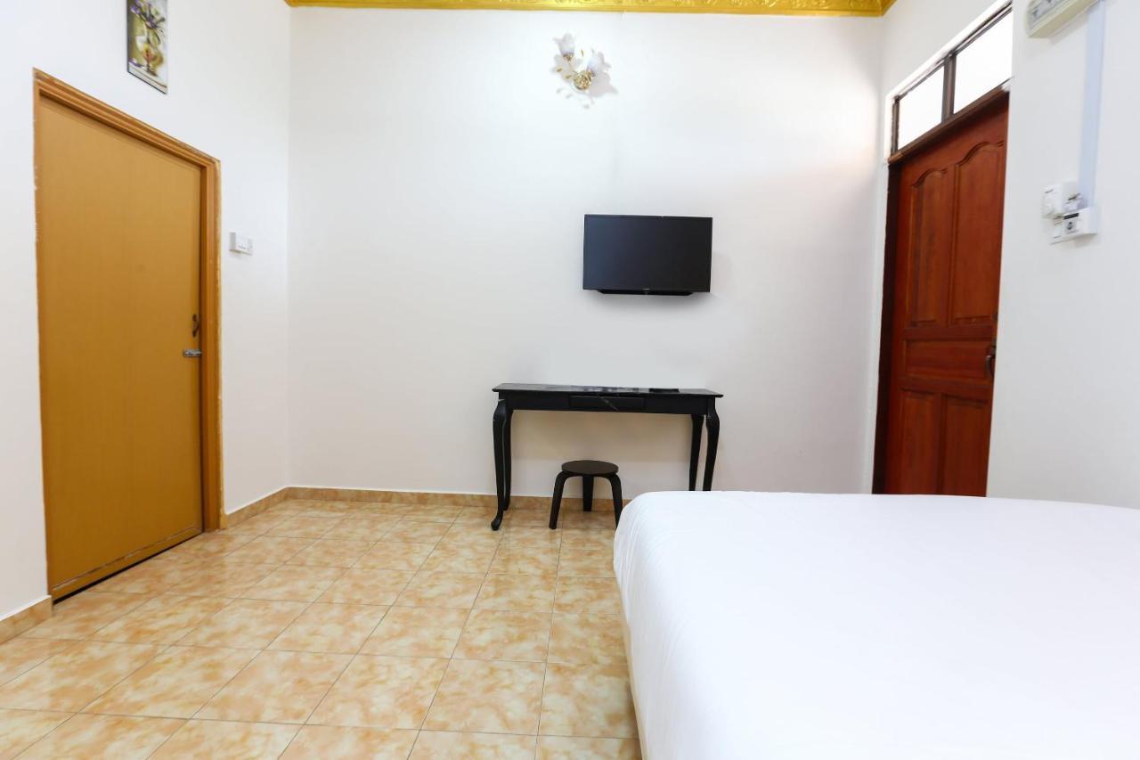 Oyo 89887 Chalet Yunie Marang Eksteriør bilde