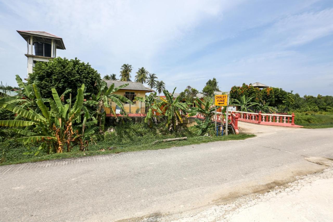 Oyo 89887 Chalet Yunie Marang Eksteriør bilde
