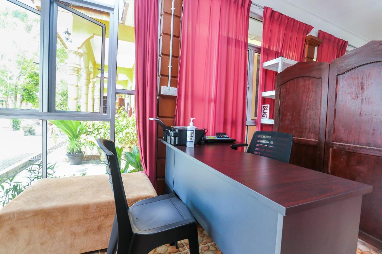 Oyo 89887 Chalet Yunie Marang Eksteriør bilde